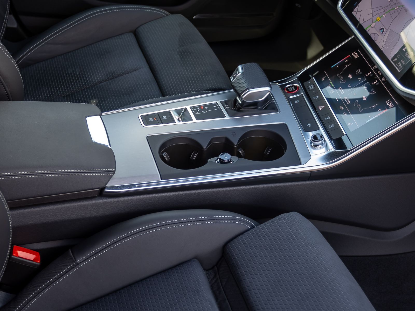 Audi S6 - Bild 27