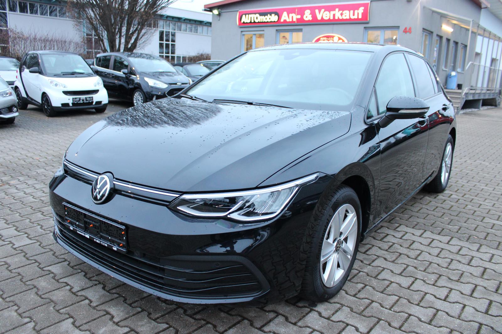 Volkswagen Golf 1.0 TSI Standheizung,LED,Navi,SHZ,LHZ