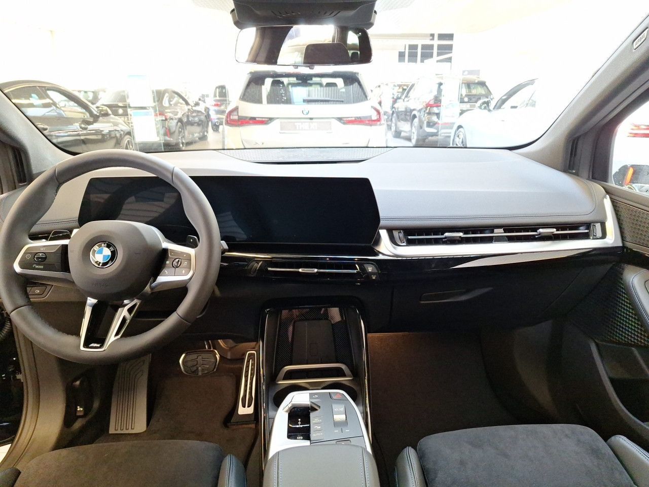BMW 218 - Bild 13