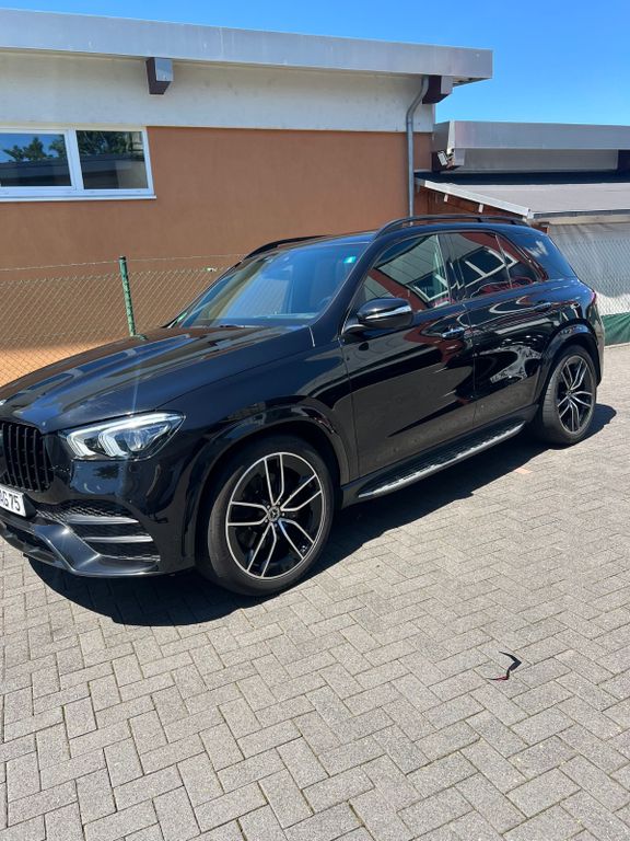 Image of Mercedes-Benz GLE 400