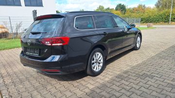Volkswagen Passat Variant - 10