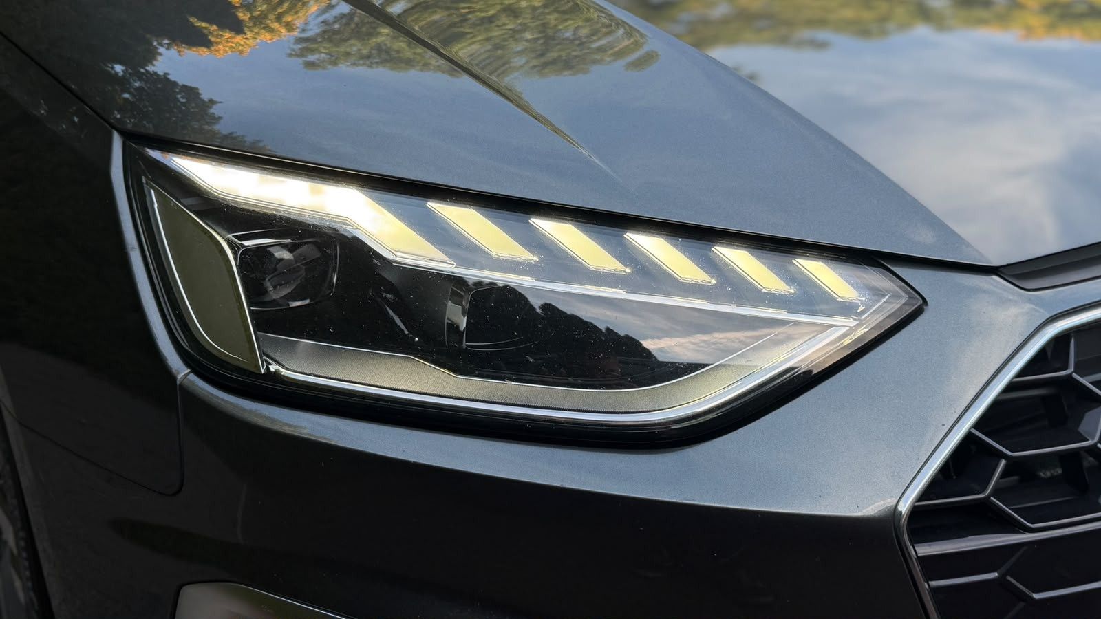 Fahrzeugabbildung Audi A4 40 TFSI 3x S-Line LED+VIRTUAL+MMI+SHZ+PDC+DSP