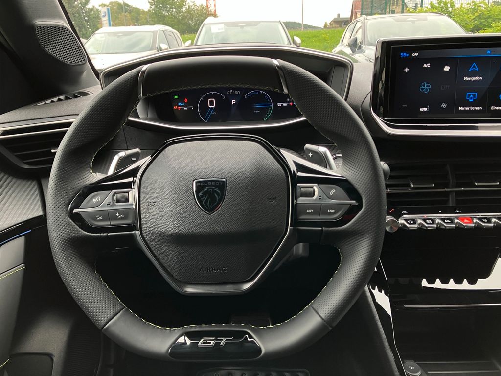 Peugeot 208 GT 1.2 101PS *ACC*LED*360°Kamera*Klima*