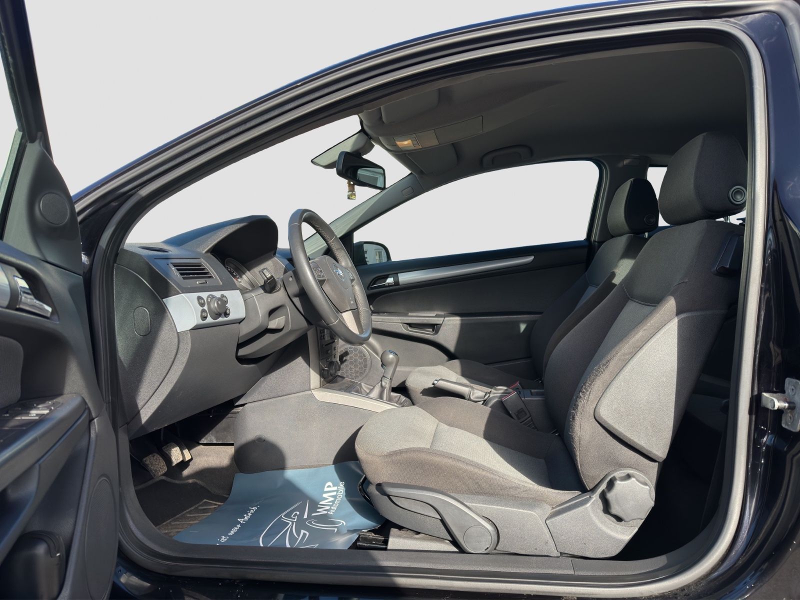 Fahrzeugabbildung Opel Astra H GTC Edition/Tempomat/Klima/PDC
