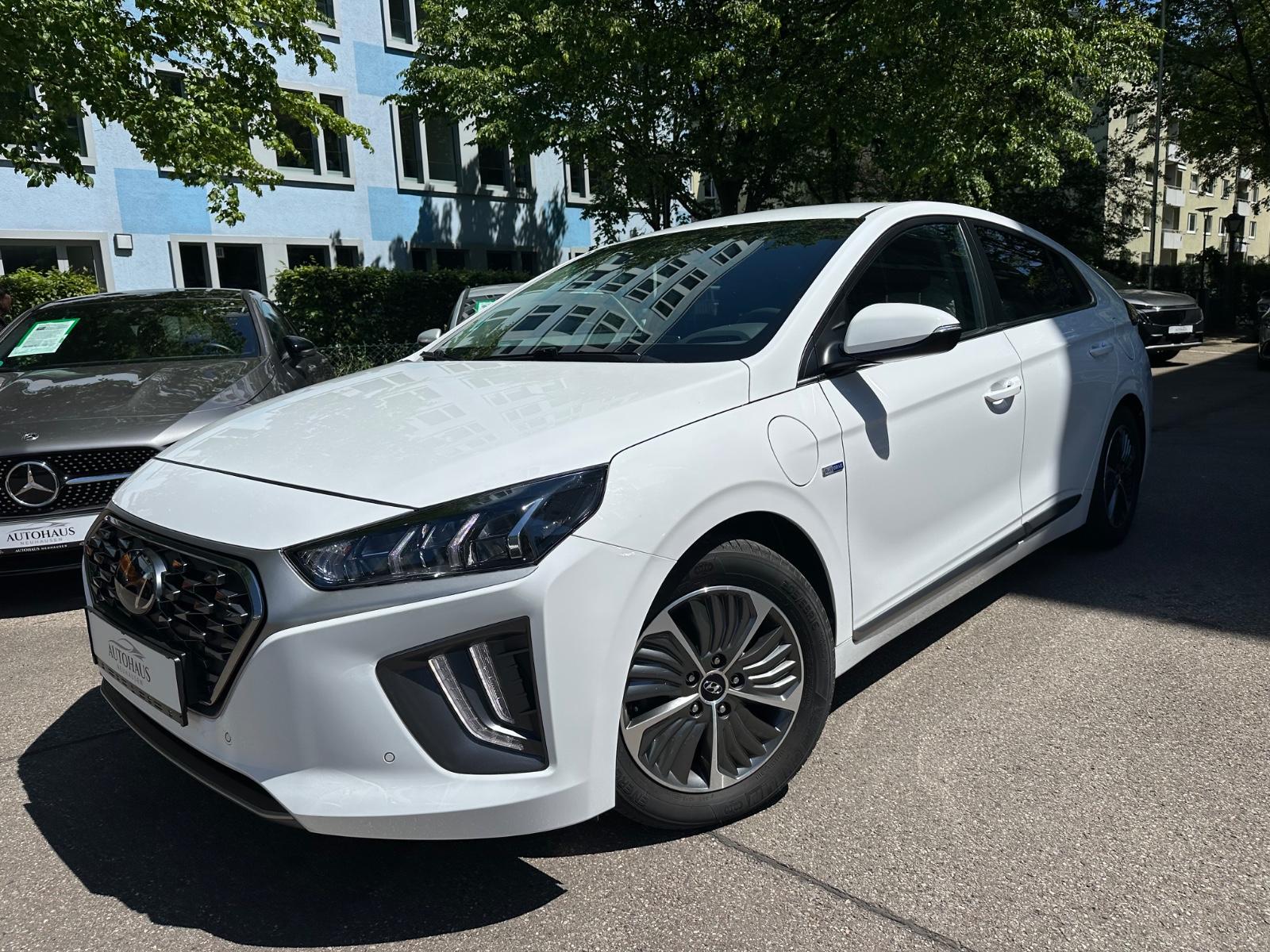Hyundai IONIQ Premium Plug-In Hybrid*NAVI*Kamera*LEDER*