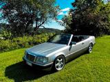 Mercedes-Benz W124 300CE 24V  Cabrio TÜV/AU neu Klassiker