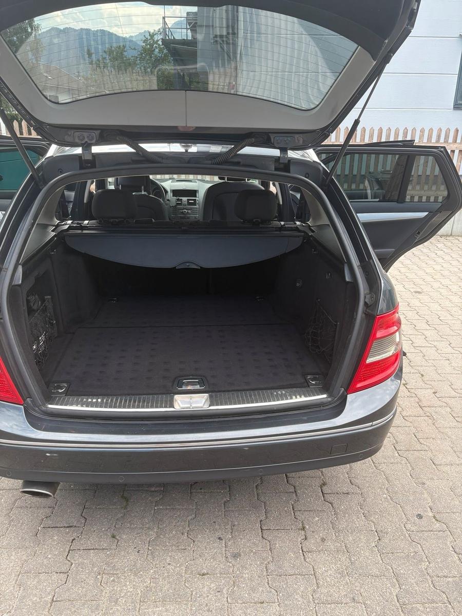Mercedes-Benz C250 2009 — photo 5
