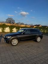 Mercedes-Benz GLC 200 4MATIC Autom. - Junge Sterne 12.2026  - Mercedes-Benz GLC 200 in Hamburg