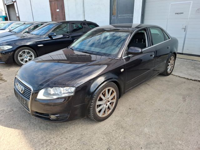 Audi A4 Lim. 2.0 TDI Quattro S-Line Xenon FESTPREIS