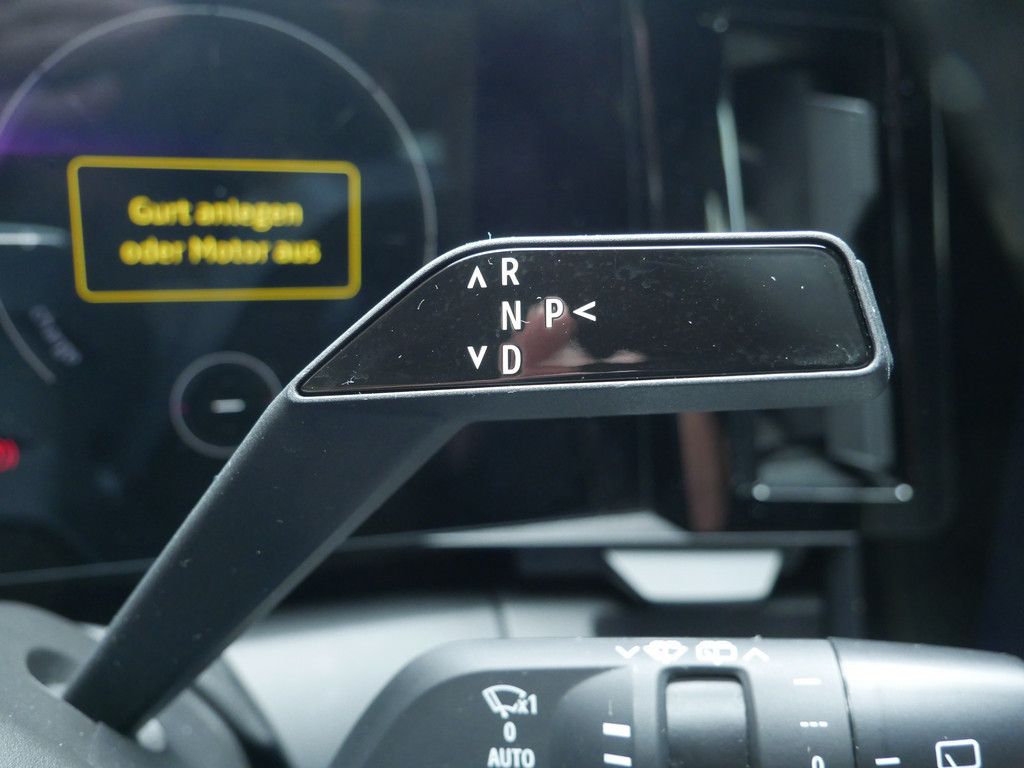 Fahrzeugabbildung Renault Megane E-Tech EV60 220 Iconic