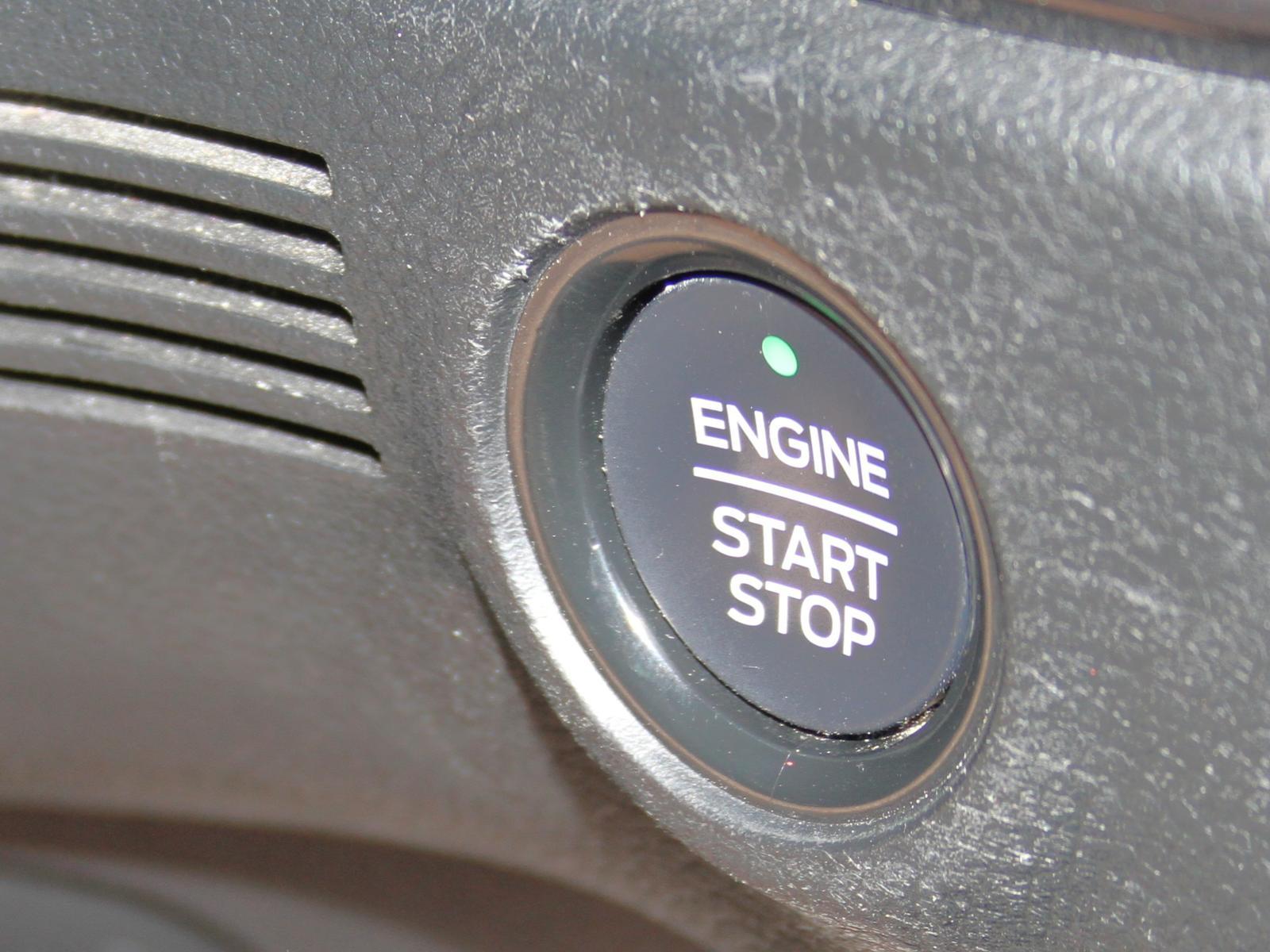 Ford Ranger 2.0 EB Wildtrak DoKa ACC elektr Rollo AHK