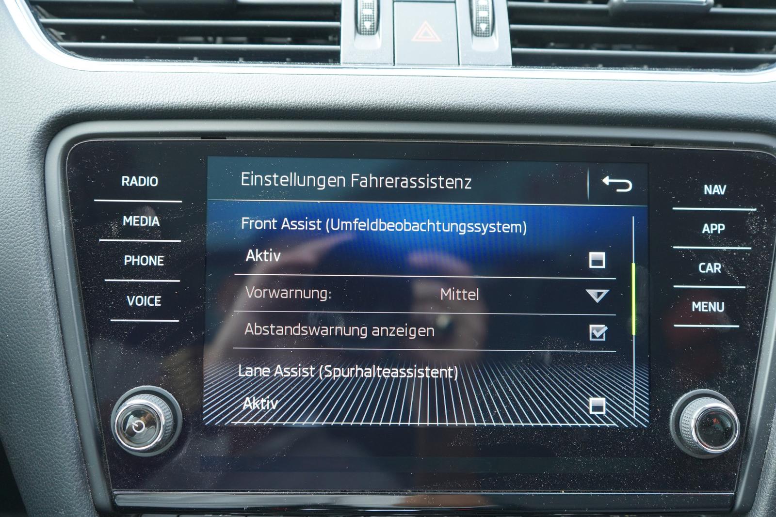 Skoda Octavia 1.6 TDI Premium Edition Panorama ACC LED