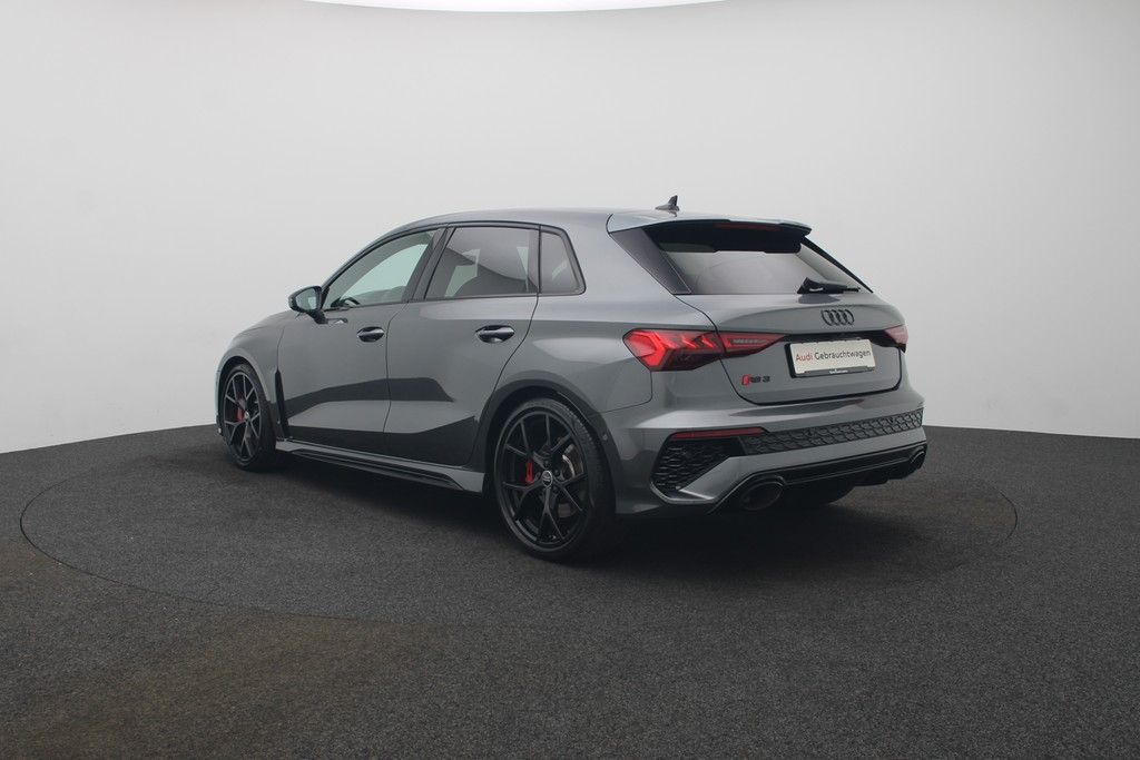 Audi RS 3 Sportback 2.5 TFSI quattro . LED B&O Pano imagem 3
