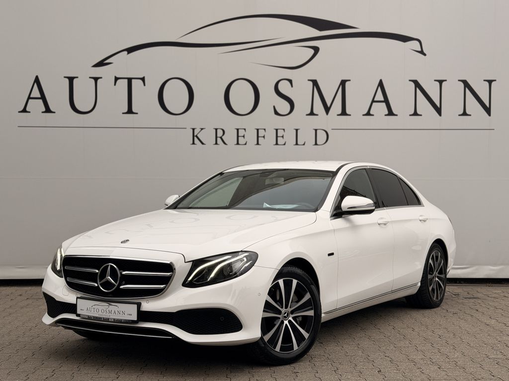 Image of Mercedes-Benz E 300