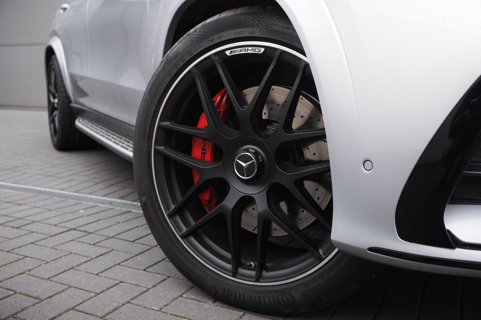 Fahrzeugabbildung Mercedes-Benz GLE 53 AMG-Hybrid-Premium-Plus-Manufaktur Paket