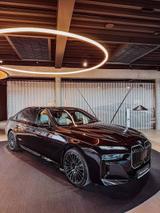 BMW 740d xDrive Nero Lusso Edition 1/135 Individual 