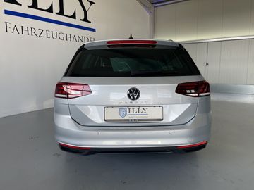 Volkswagen Passat Variant - 5