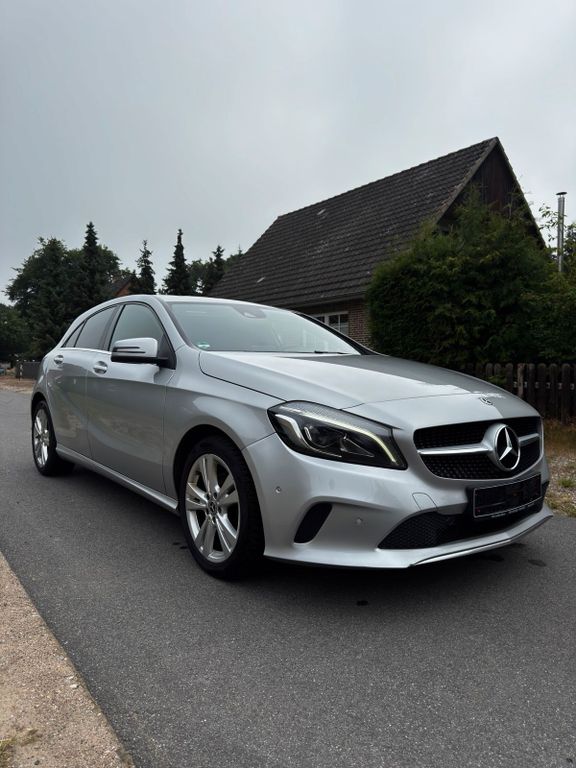 Image of Mercedes-Benz A 200