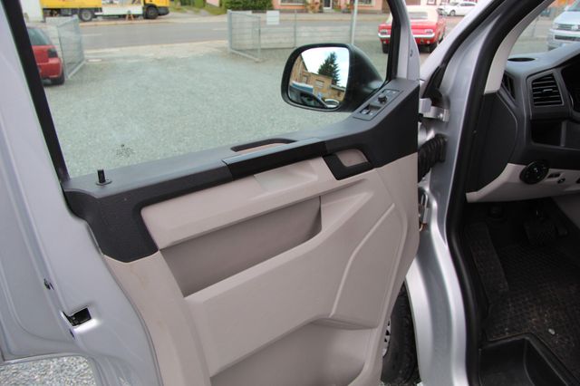Volkswagen T6 Transporter Kombi lang 4Motion*LED*AUT*KLIMA*