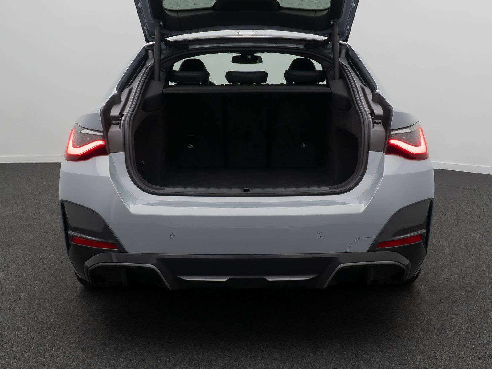 Fahrzeugabbildung BMW i4 eD35 Gran Coupè M Sport Pro Kamera DAB LED