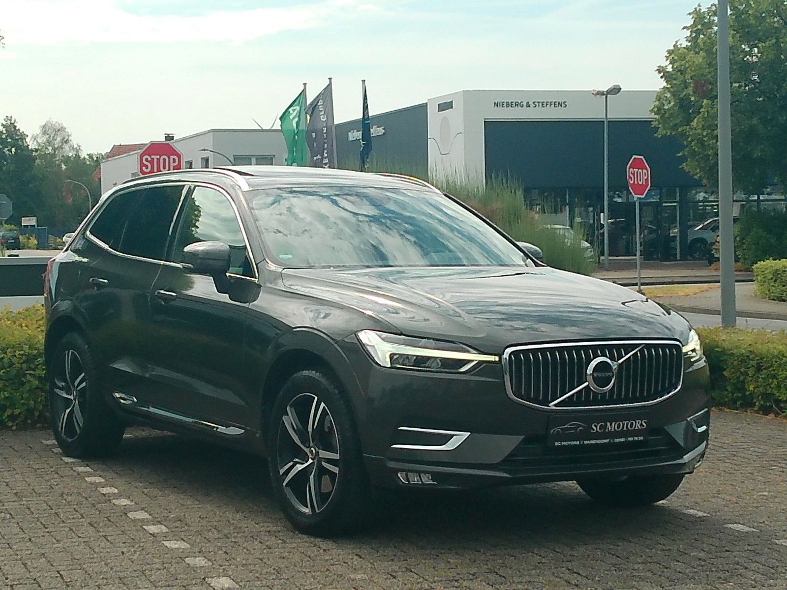Volvo XC 60 Inscription Led Pano H&K Keyless foto 2