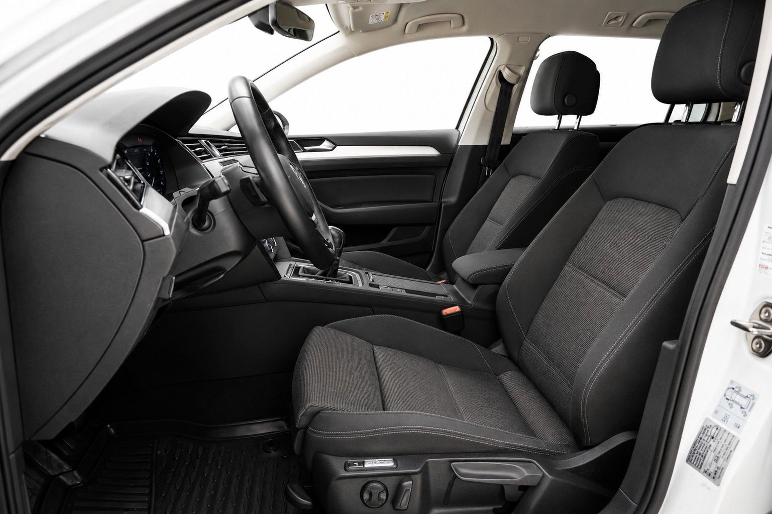 Volkswagen Passat Var. Comfortline 4motion DSG LED NAVI foto 15