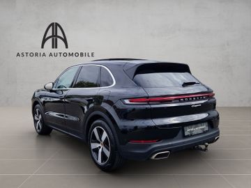 Porsche Cayenne - 9