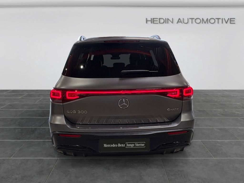 Mercedes-Benz EQB 300 4M AMG NIGHT KAM TOTW LED CarPlay SHZ foto 5