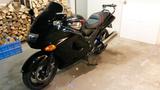 Kawasaki zzr1100 - KAWASAKI ZZR 1100