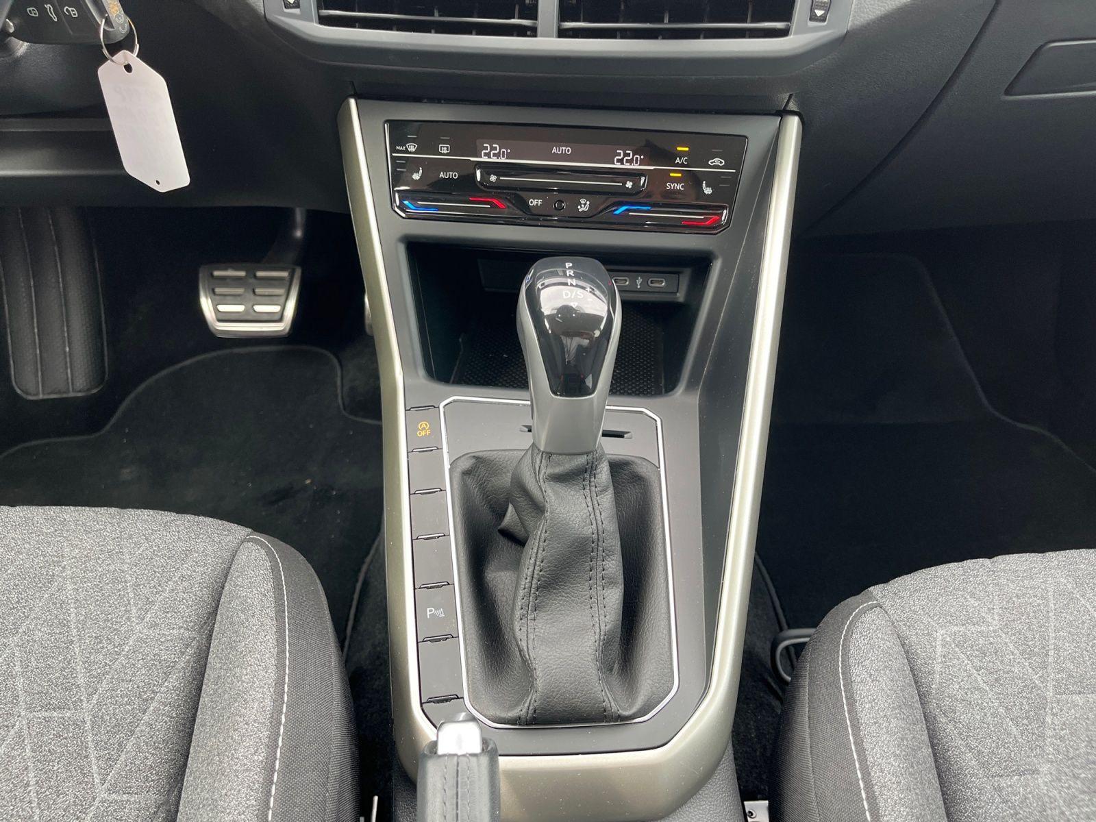 Volkswagen Polo 1.0 TSI Move DSG Navi LED, миниатюра 9