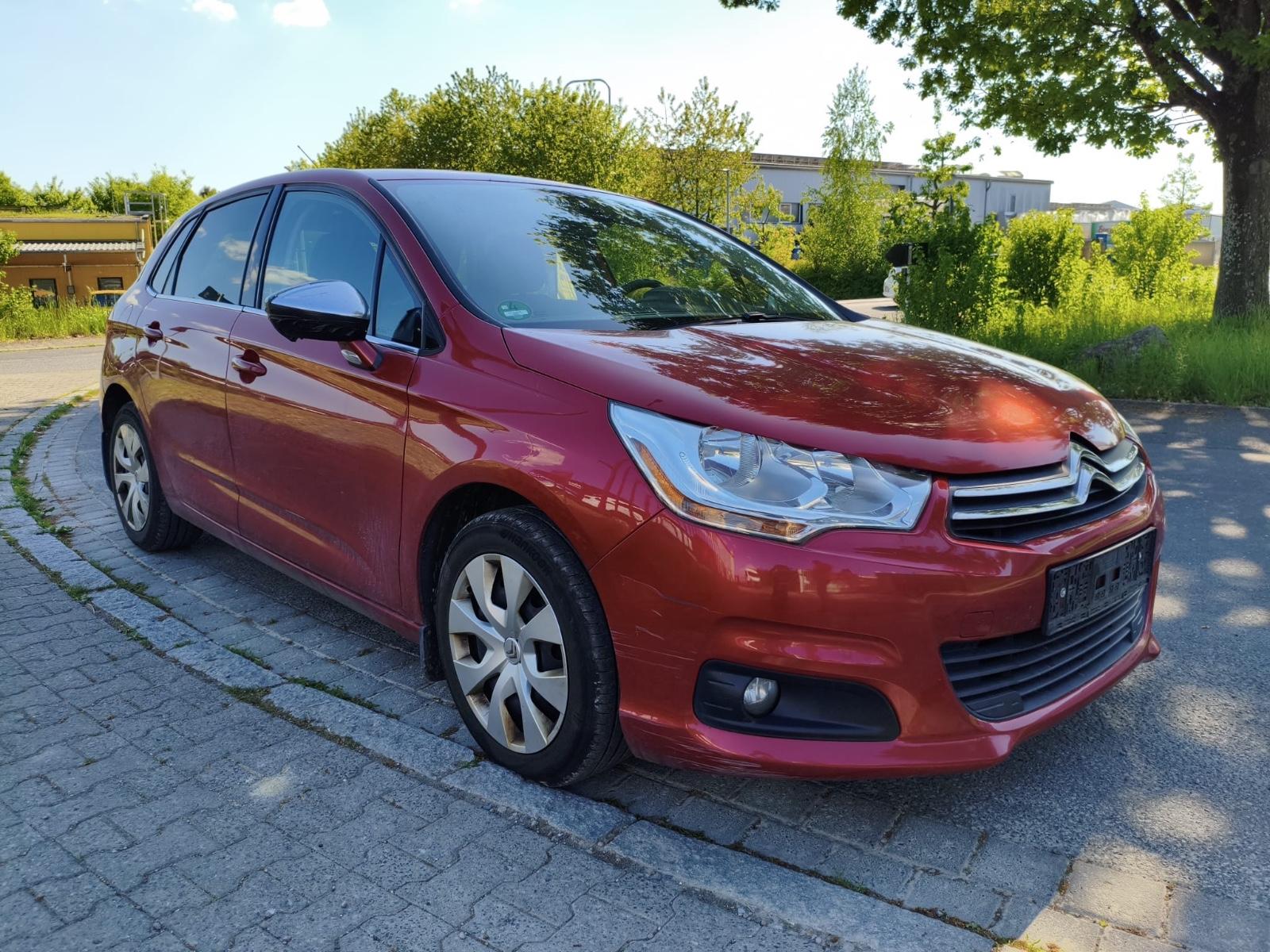 Citroën C4 Lim. 1.2 Selection *96 KW*