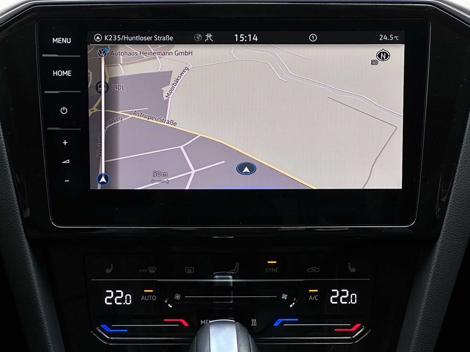 Fahrzeugabbildung Volkswagen Passat Variant 2.0 TDI 4M R-Line NAV+MED+PANO+PP