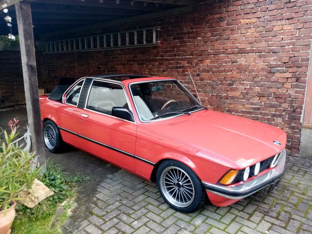 BMW 320/6 Baur Cabriolet e21 Leder