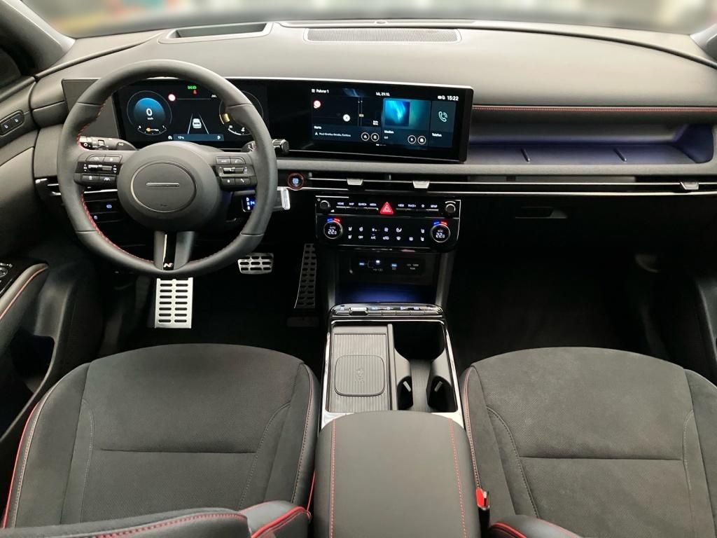 Fahrzeugabbildung Hyundai TUCSON FL (MY26) 1.6 T-GDI (180 PS) 7-DCT 4WD N