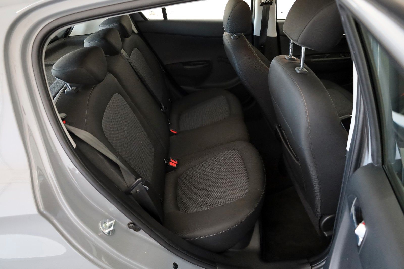 Fahrzeugabbildung Hyundai i20 1.4 Automatik ,Aluräder