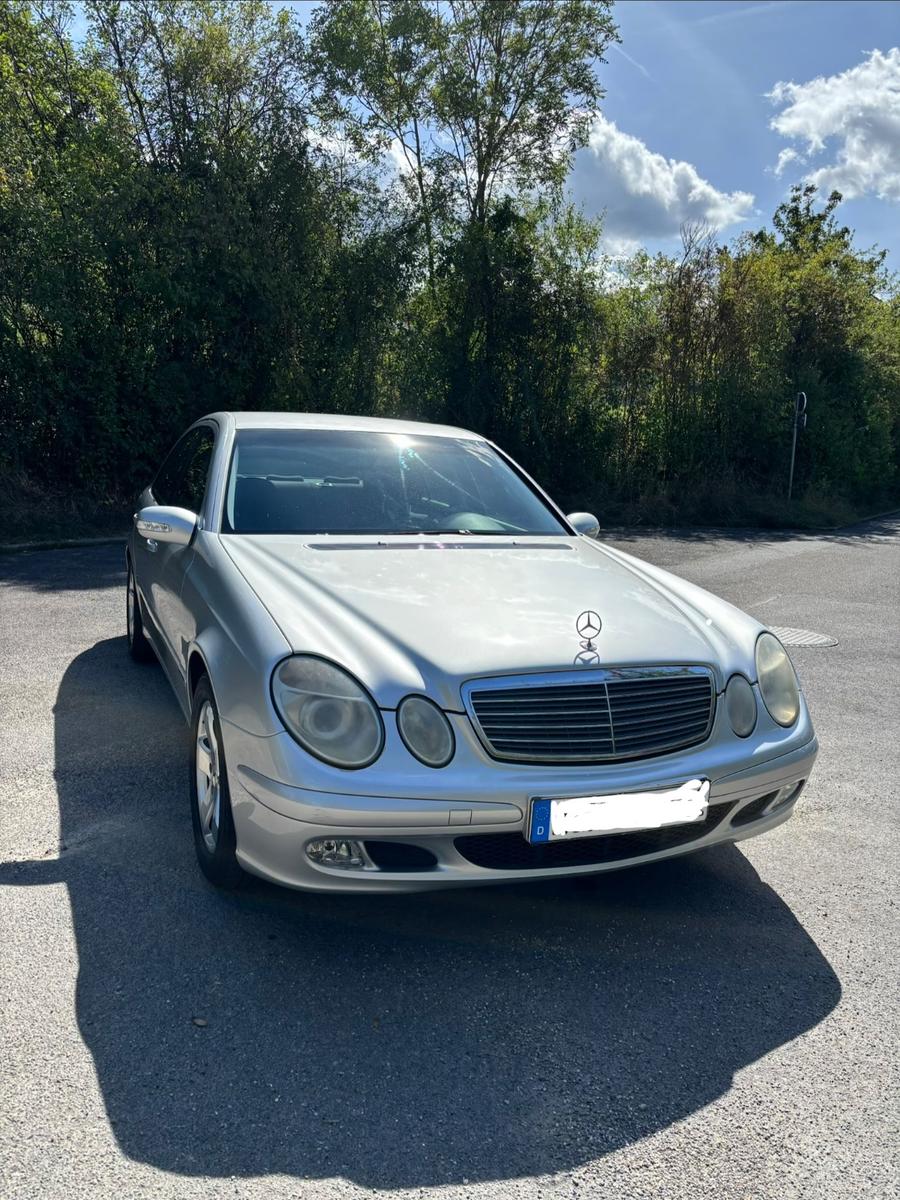 Mercedes-Benz E 220 CDI W211