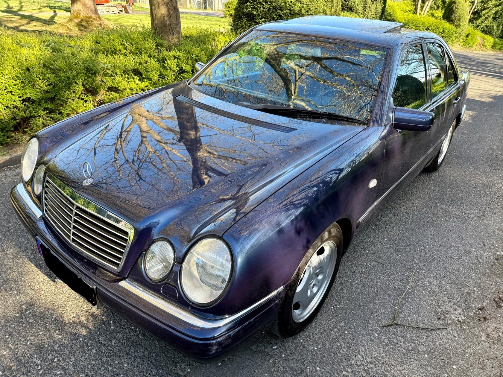 Mercedes-Benz 230E Avantg.Autom.SHD Klima 95tkm Scheckheft