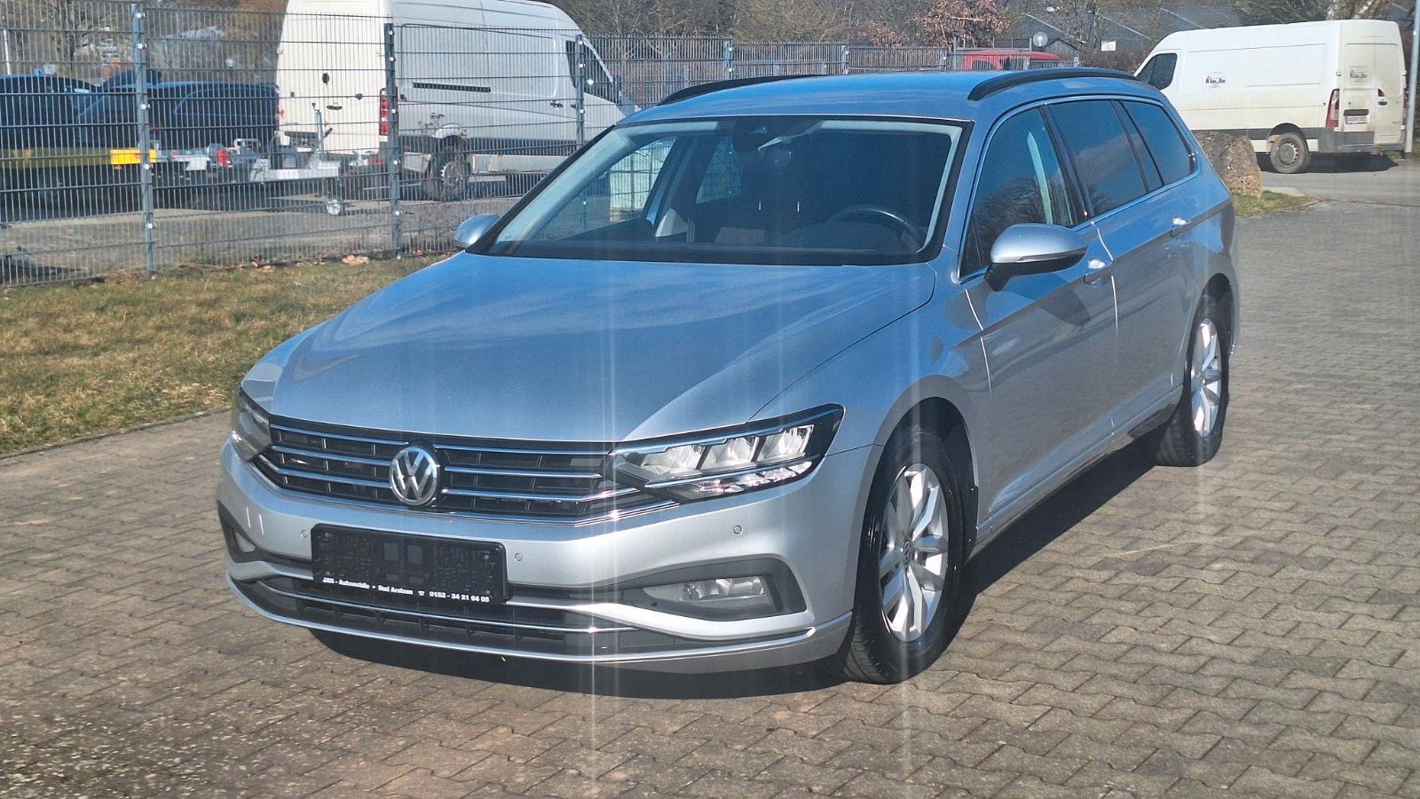 VW Passat Variant Business,ACC,LED,Navi,Kam.AHK