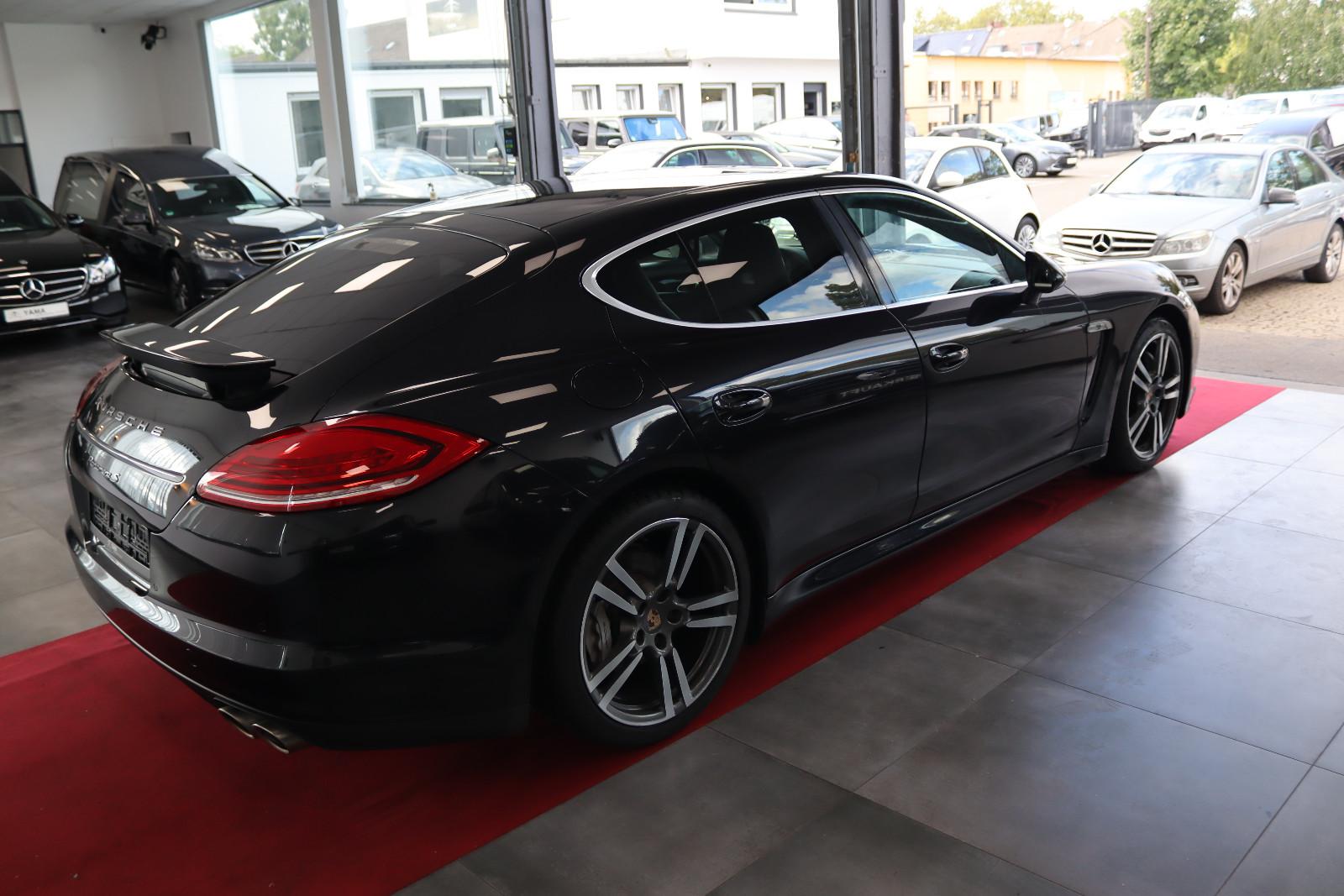 Porsche Panamera S 4.8 V8 | 400 ch | BVA | Toit ouvrant | Cuir | Suspension pneumatique | Caméra | GPS