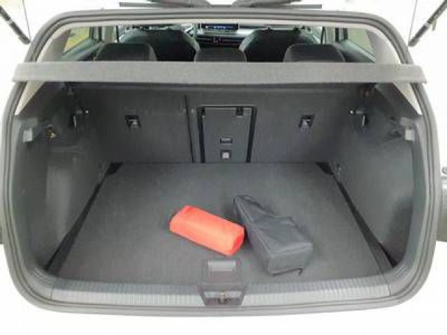 Volkswagen Golf - Bild 7