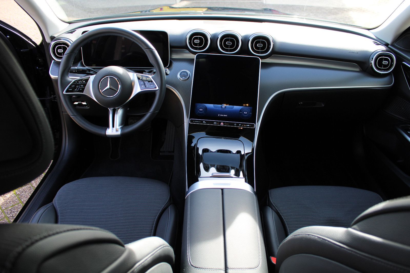 Mercedes-Benz C 220 d Lim. Avantgarde MBUX Navi Mod 2022 LED foto 13