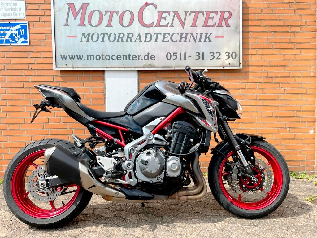 Kawasaki Z 900 -- 1.Hand, Extras, HU NEU --