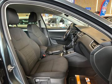 Skoda Octavia Combi Style *Xenon*Klima*ACC*