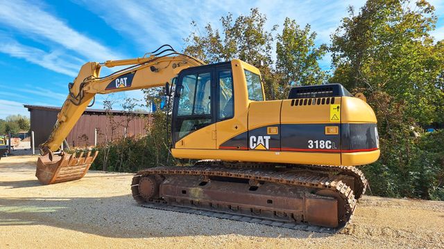 CAT 318 CL