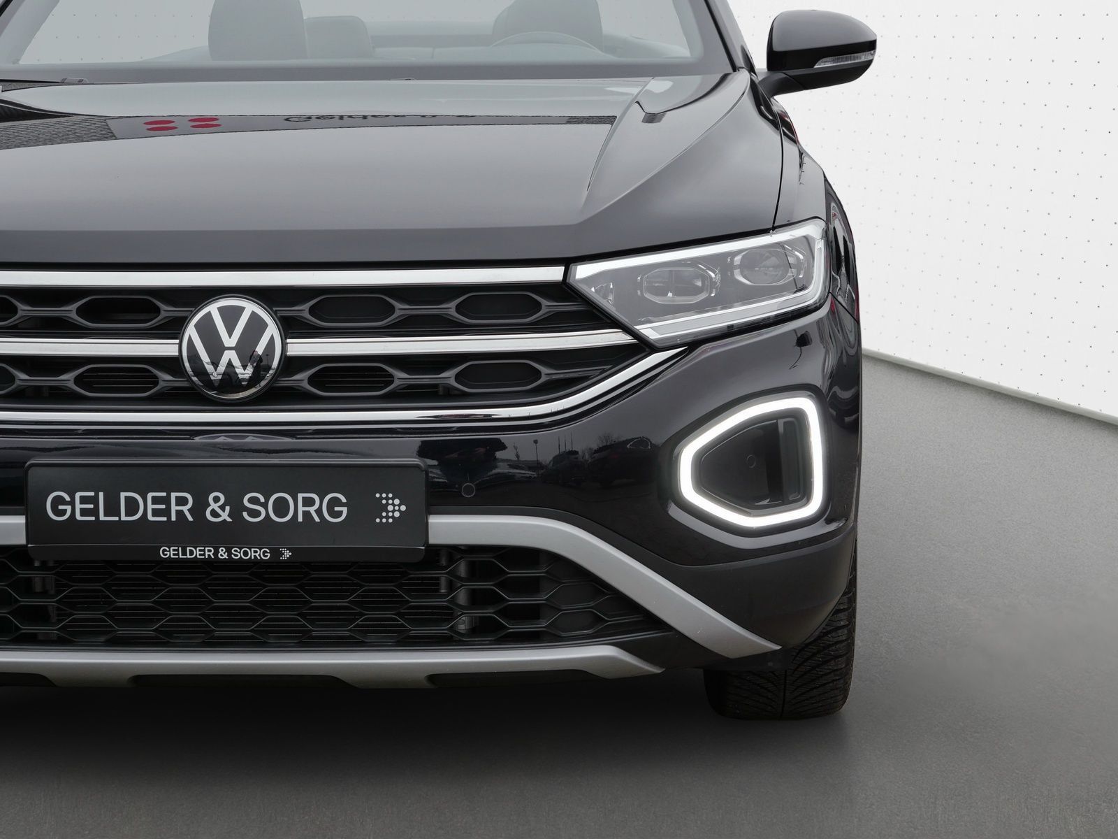 Volkswagen T-Roc - Bild 12