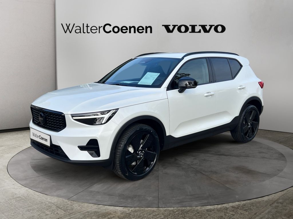VOLVO XC40 B3 B DKG Plus Black Edition