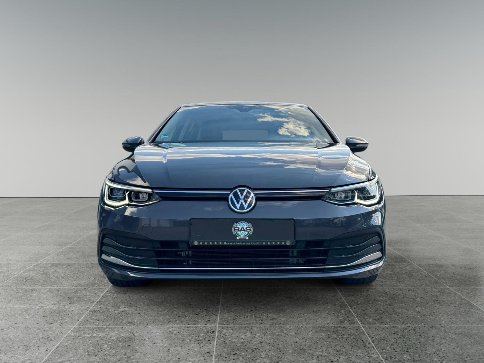 Volkswagen Golf VIII Lim. Style 1.Hd 8f. Nav DAB LED Massag, миниатюра 2