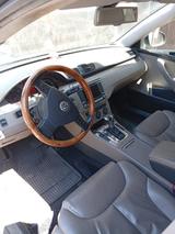 Volkswagen VW Passat, Kombi, sehr gutes Auto - Volkswagen Passat aus 2007: Kombi