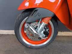 VESPA Elettrica 70 km/h RED - AKTION bis 19.04.2026