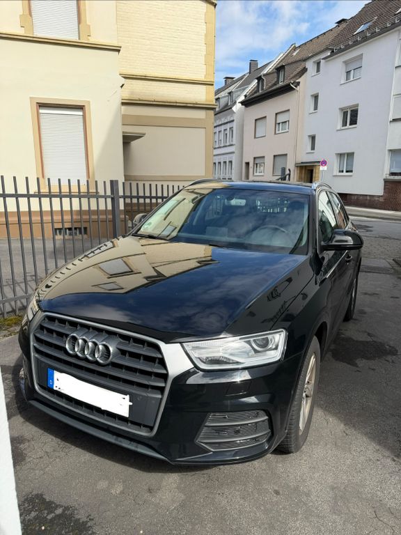 Image of Audi Q3